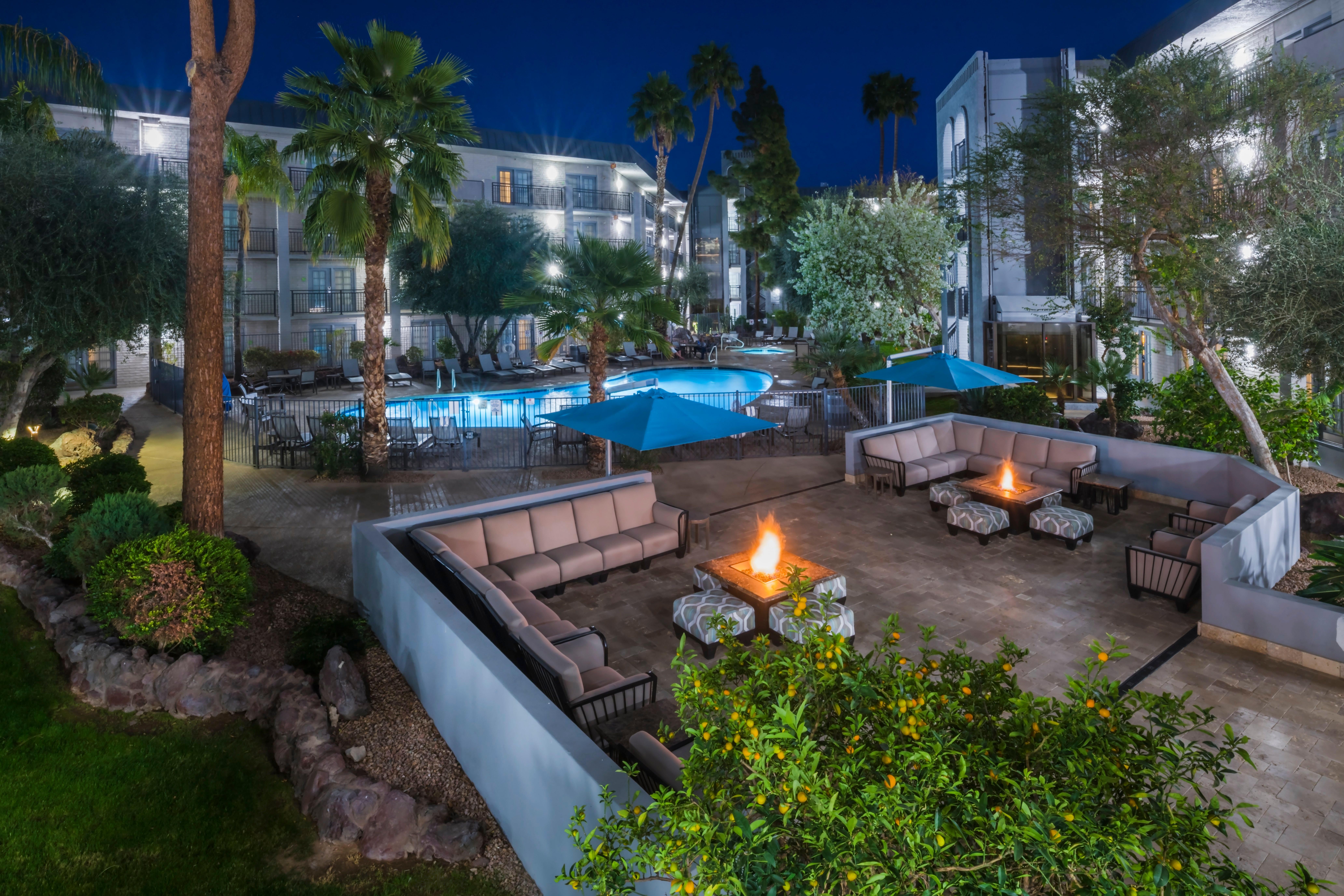 Holiday Inn And Suites Phoenix Airport North By Ihg Zewnętrze zdjęcie